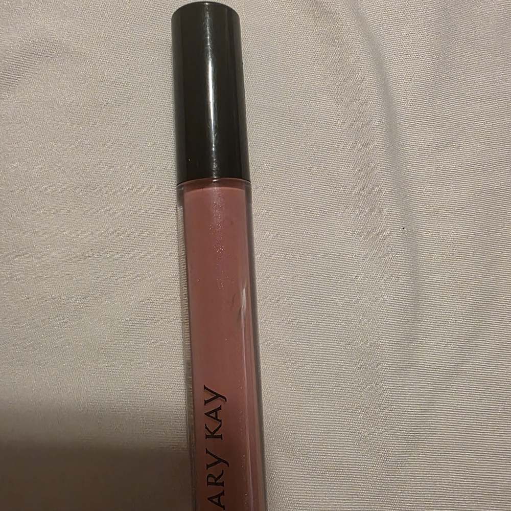 Mary Kay Soft Pink Lip Gloss